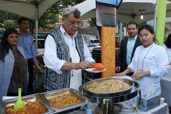 아프가니스탄 음식을 판매하고 있는 월드푸드코트. ⓒ김민자